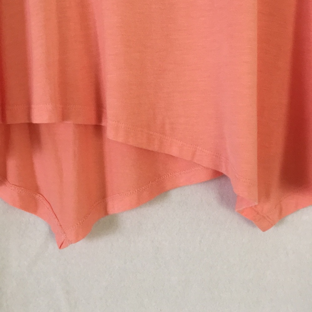 FEVER Cold Shoulder Asymmetrical Peach Amber Top L - Picture 4 of 6